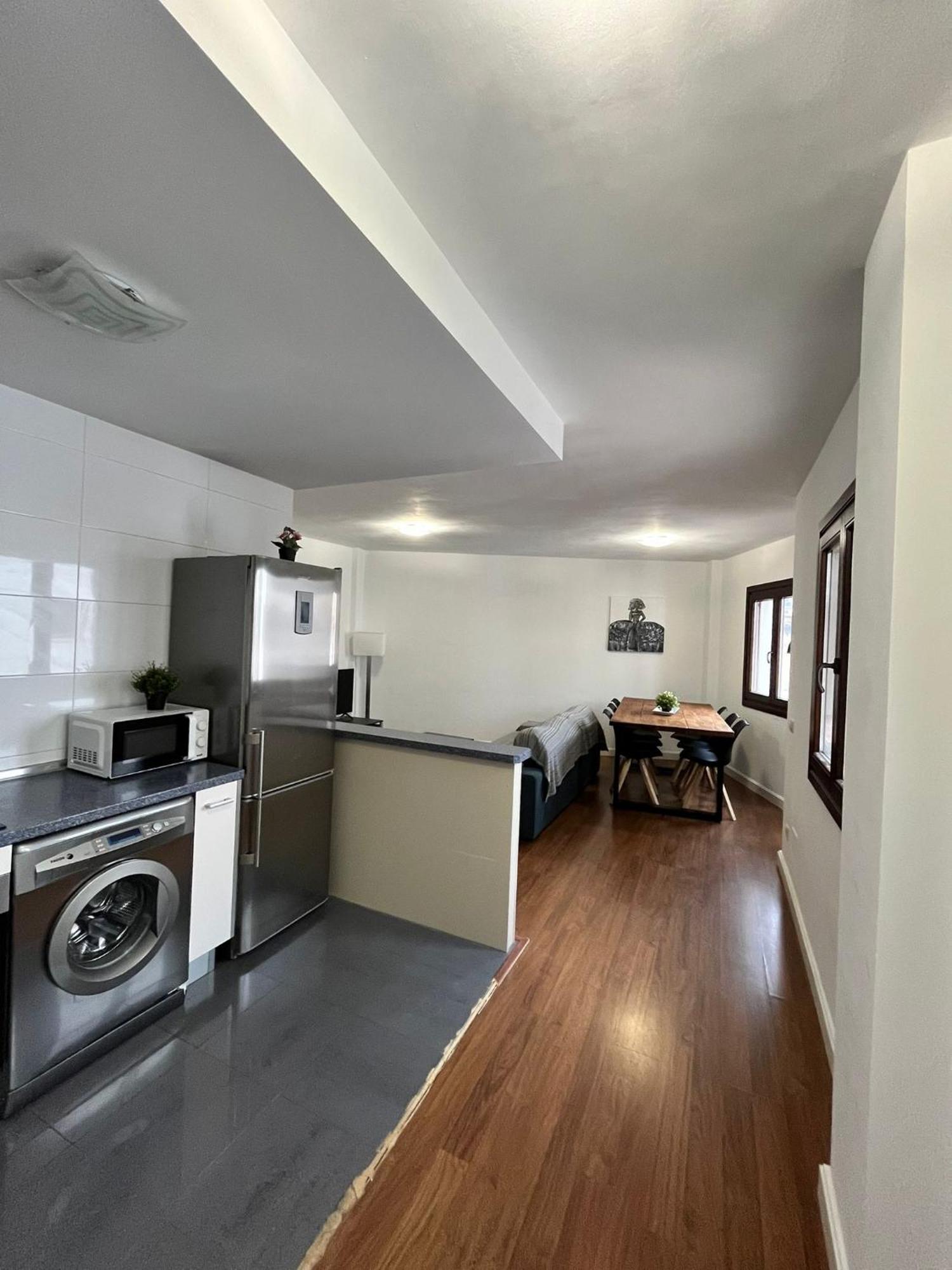 El Torcal Luxury Apartment With Free Parking Малага Экстерьер фото