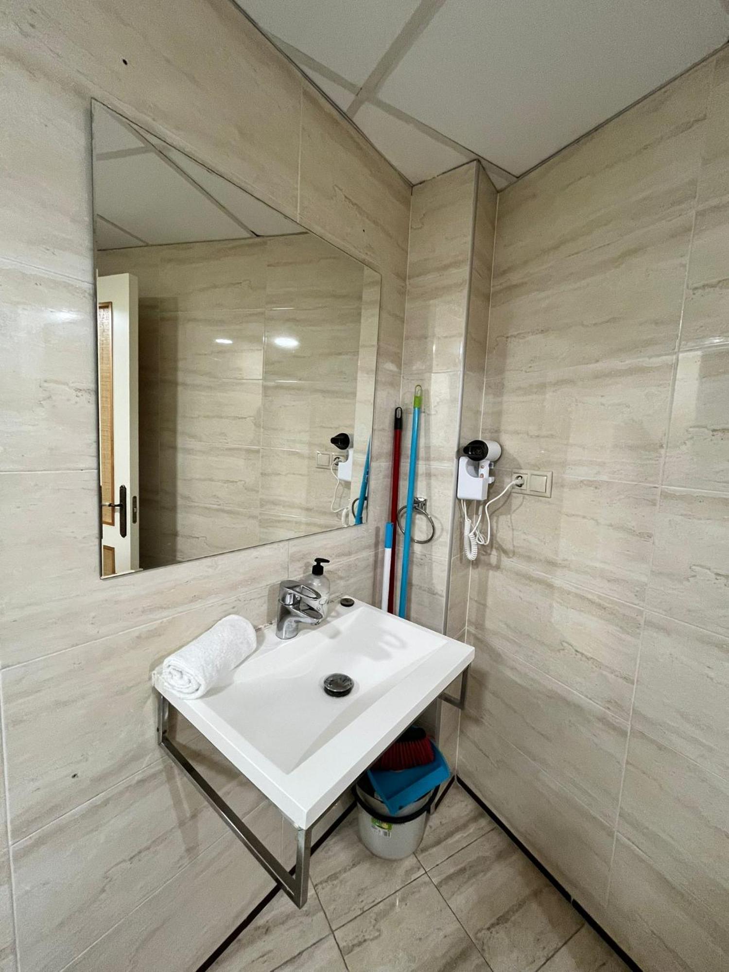 El Torcal Luxury Apartment With Free Parking Малага Экстерьер фото