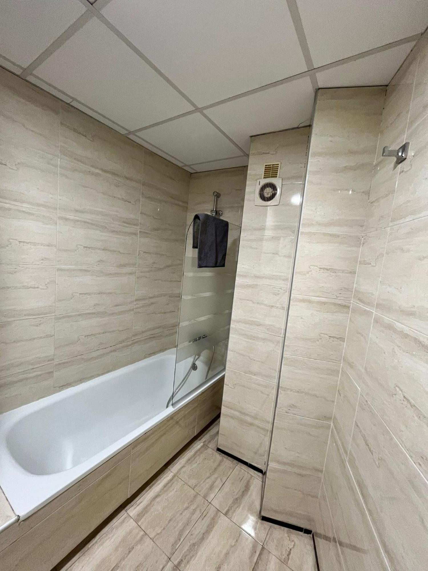 El Torcal Luxury Apartment With Free Parking Малага Экстерьер фото