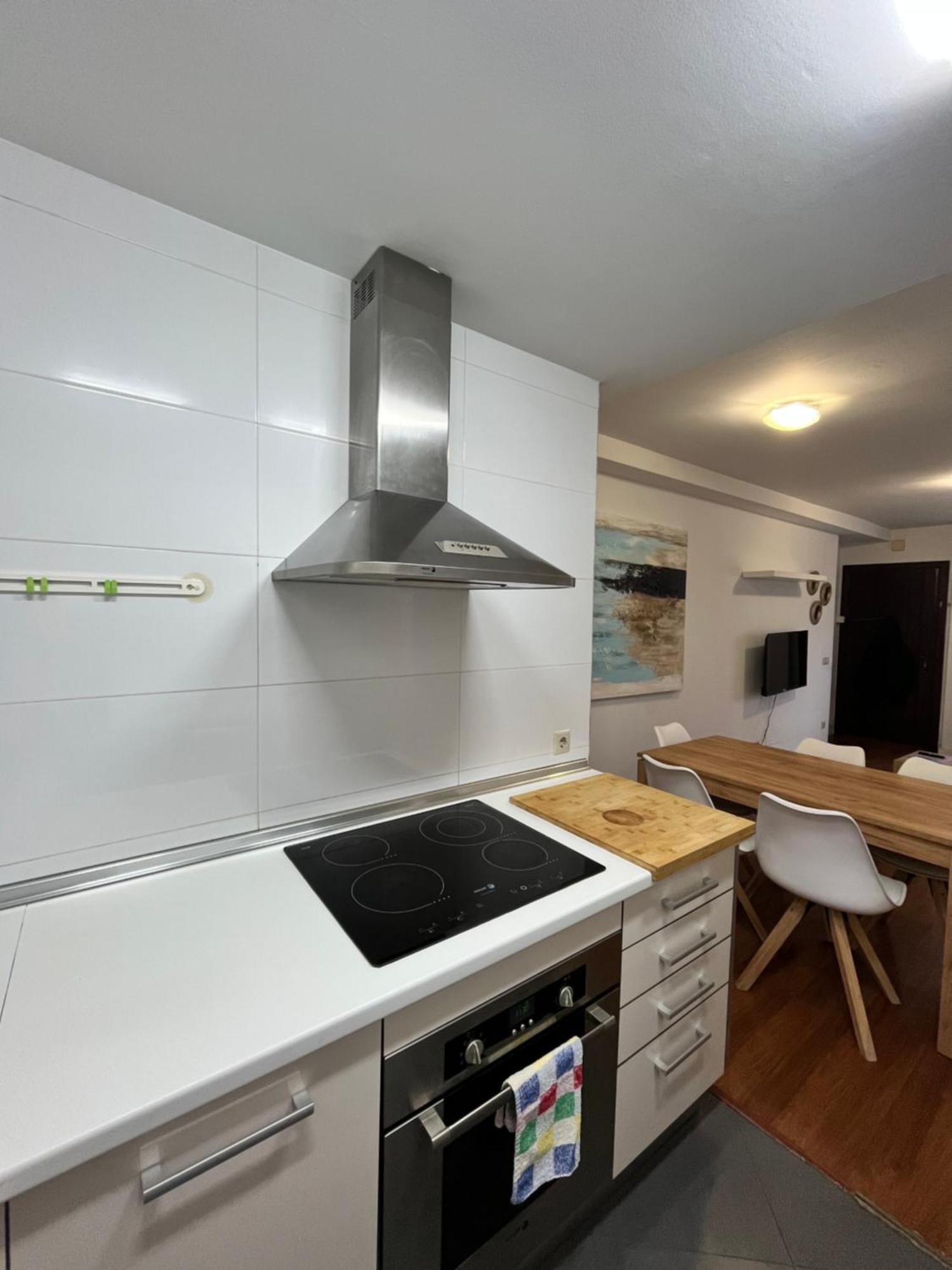 El Torcal Luxury Apartment With Free Parking Малага Экстерьер фото