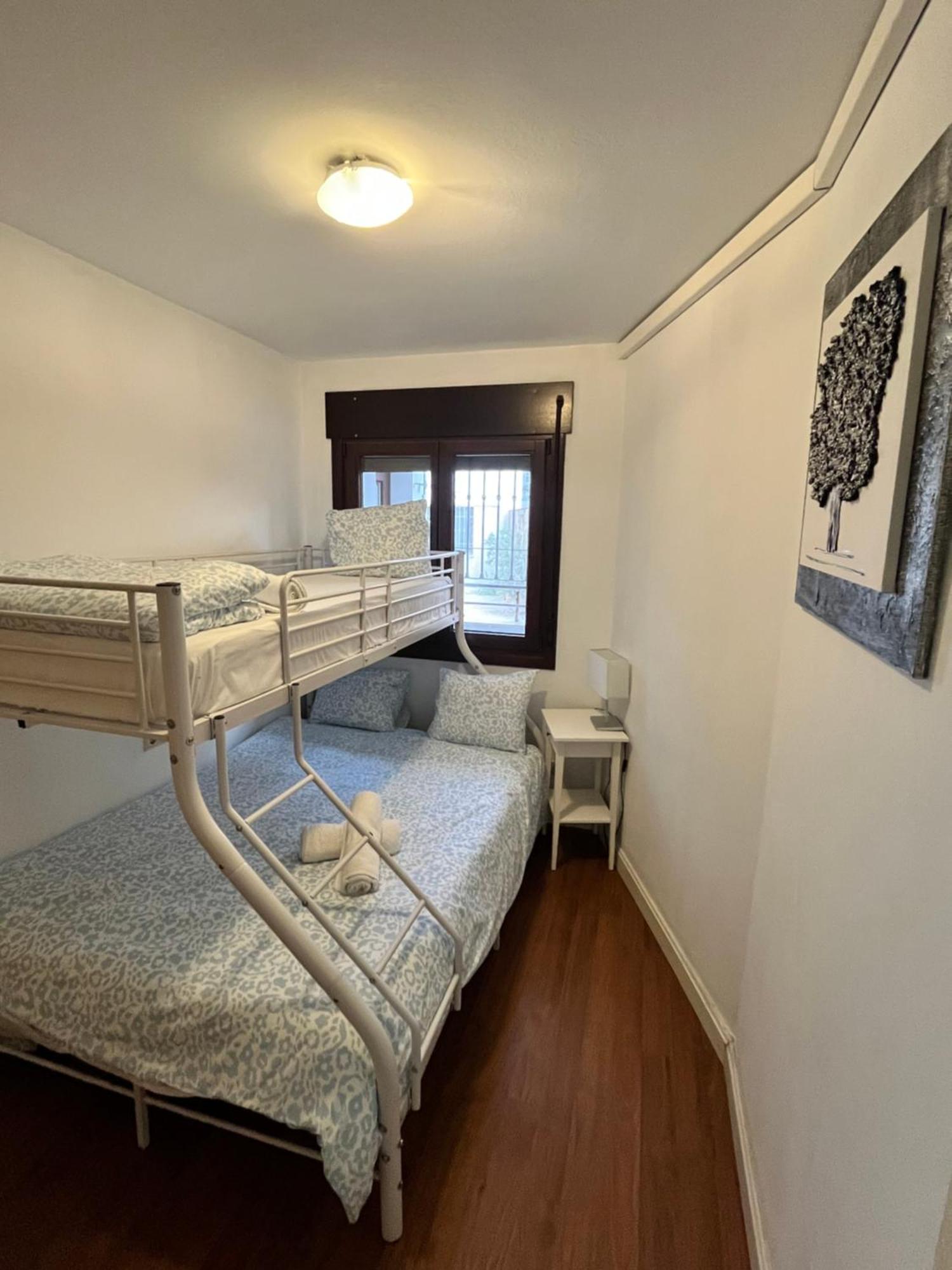 El Torcal Luxury Apartment With Free Parking Малага Экстерьер фото